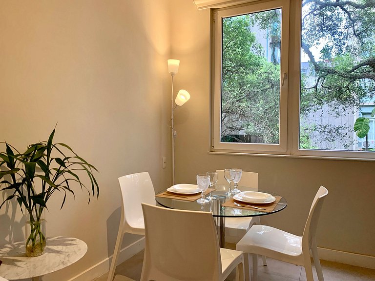 Charmoso apartamento em Ipanema - a 150m da praia