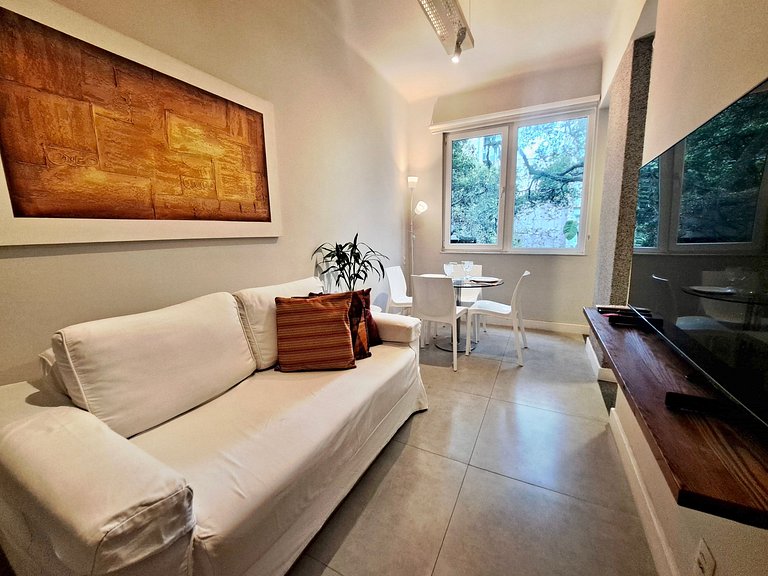 Charmoso apartamento em Ipanema - a 150m da praia